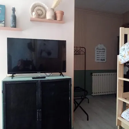 לינה וארוחת בוקר La Norelie Saint-Sulpice-de-Royan