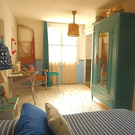 Nocleg ze śniadaniem La Norelie 3*